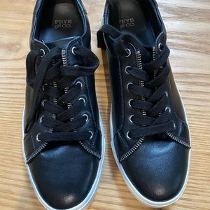 FRYE AND CO BLACK LEATHER SNEAKERS